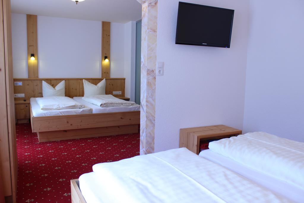 Hotel Restaurant Thurner Цамс Стая снимка