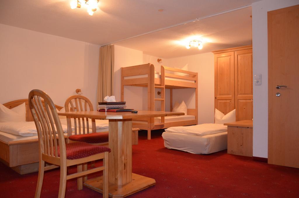 Hotel Restaurant Thurner Цамс Екстериор снимка