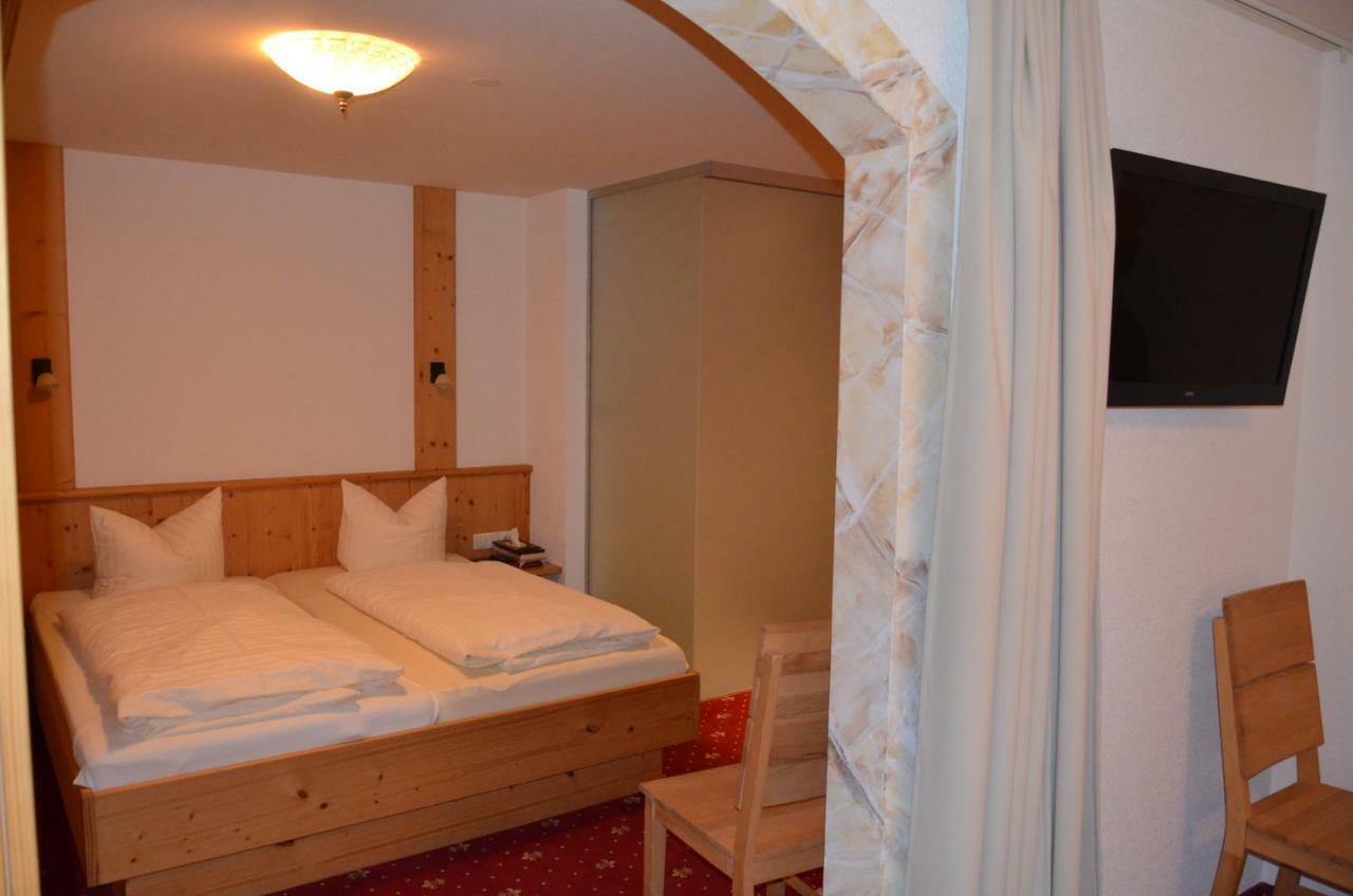 Hotel Restaurant Thurner Цамс Екстериор снимка